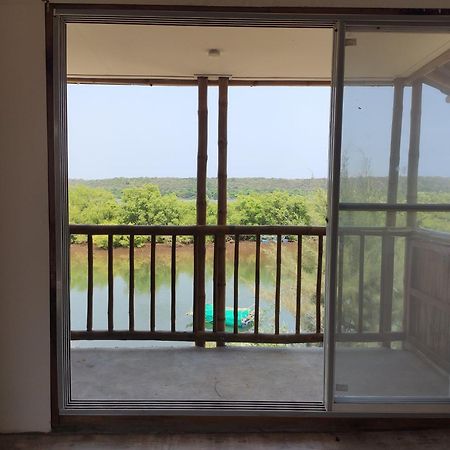 Chivarin Resorts Malvan Bilik gambar