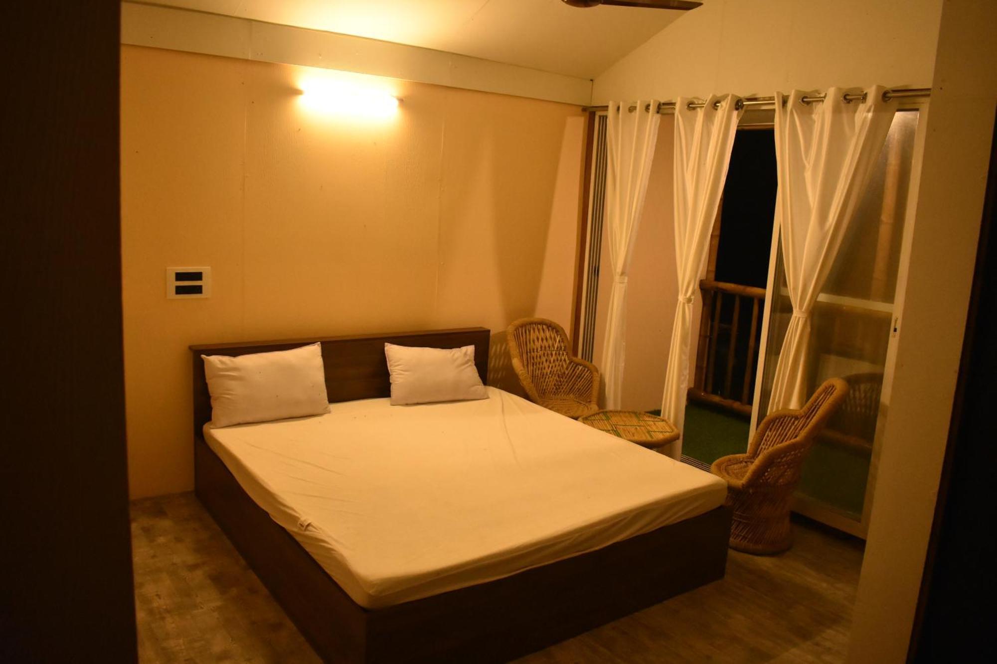 Chivarin Resorts Malvan Bilik gambar